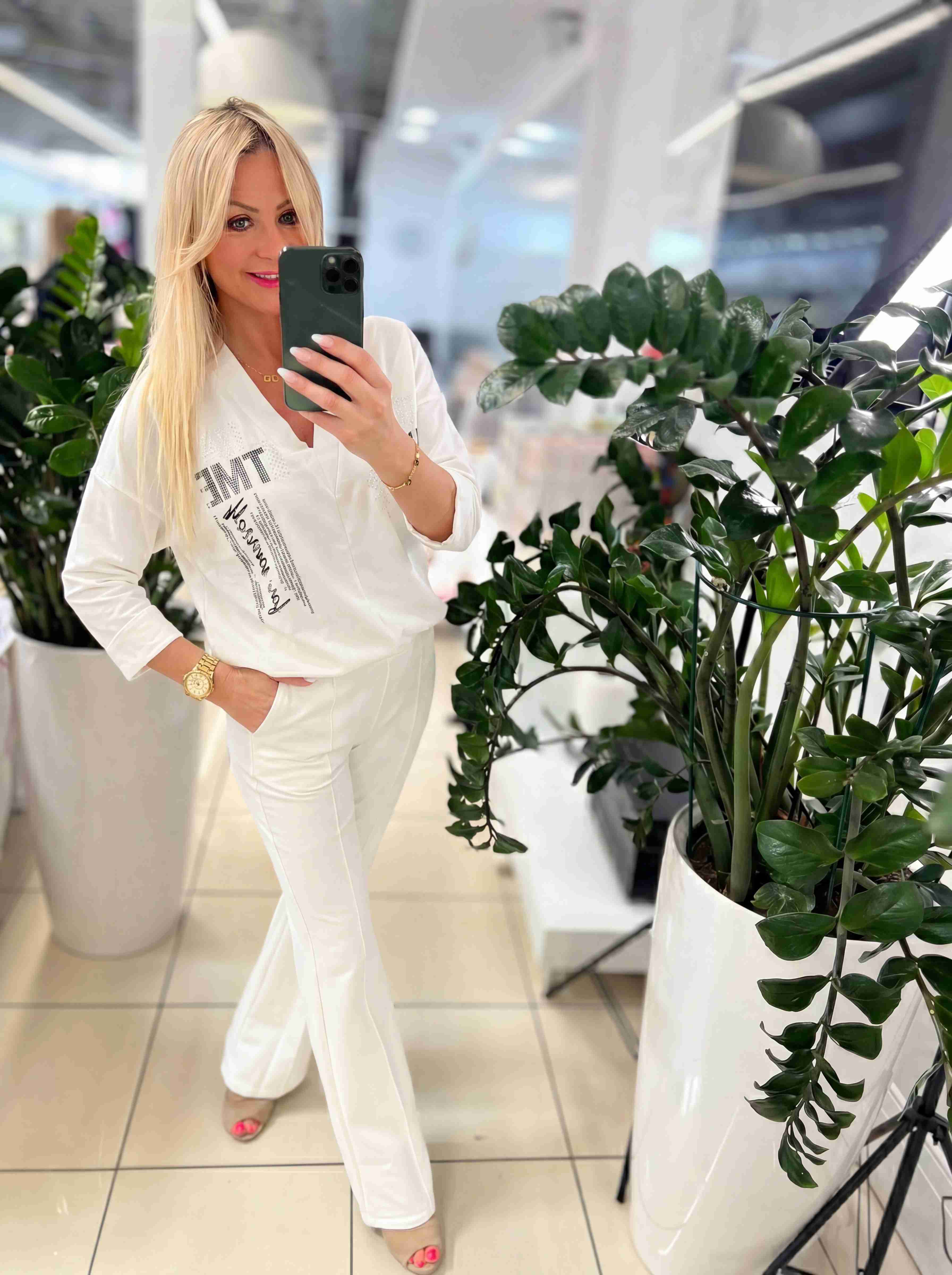 NOVÁ! Bavlněná halenka MEGI bílá - XL