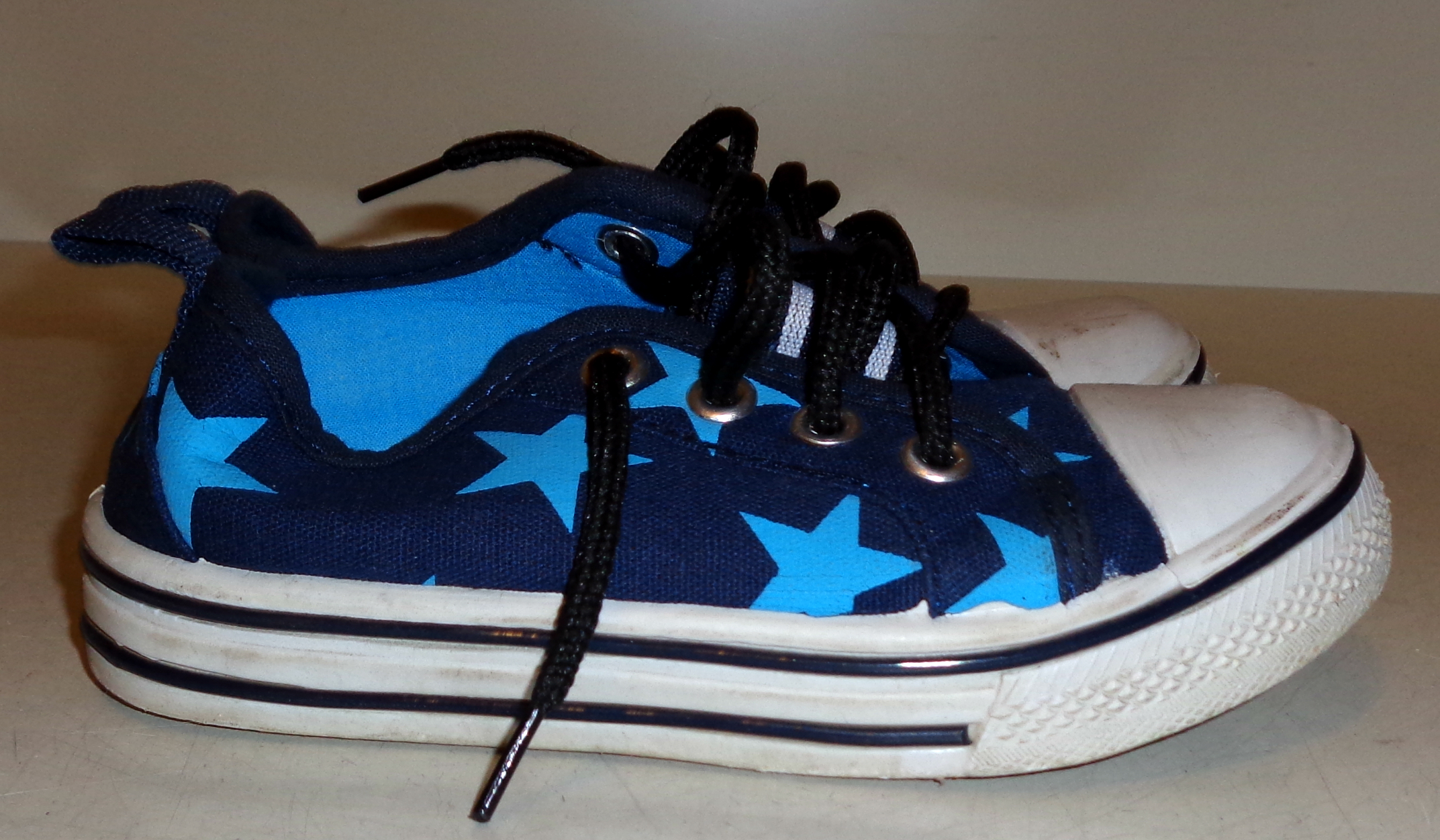 Dětské tenisky  - 27