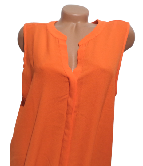 Halenka  - 44, UK - 16