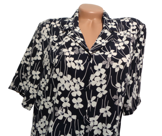 Halenka Marks&Spencer - 46-48, UK -  16 