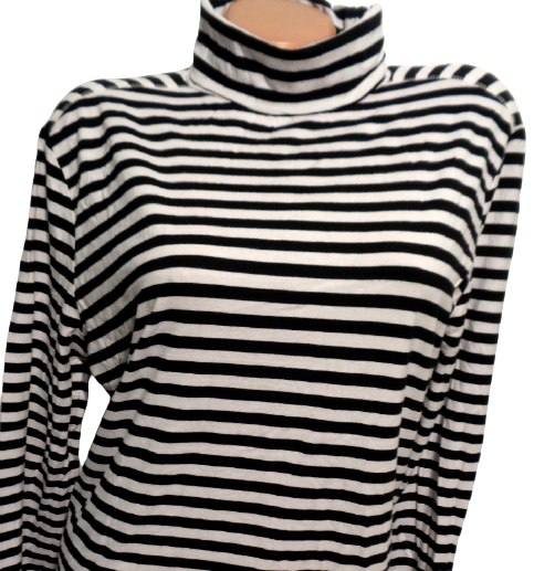 Triko Tu - 48, UK - 20