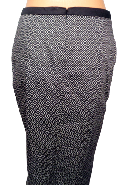 NOVÉ! Sukně OASIS - 36-38, UK - 10