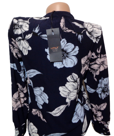 NOVÁ! Halenka ONLY - 34-36