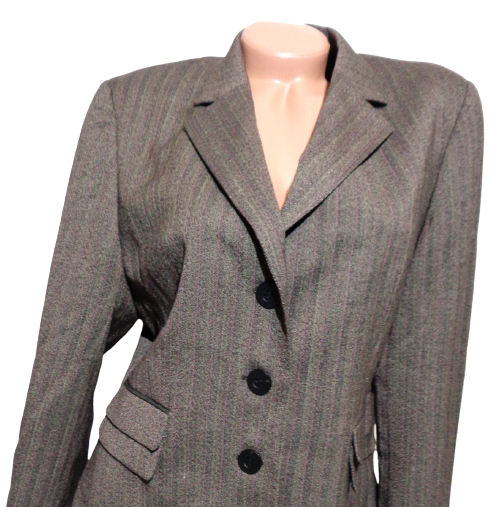 NOVÉ! Sako PERUNA - 44, UK - 16