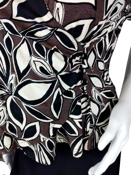 Halenka  - 46, UK - 18