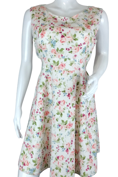 Šaty E-VIE - 48, UK - 20