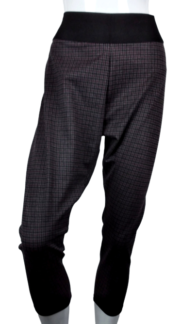 Legíny - 46, UK - 20