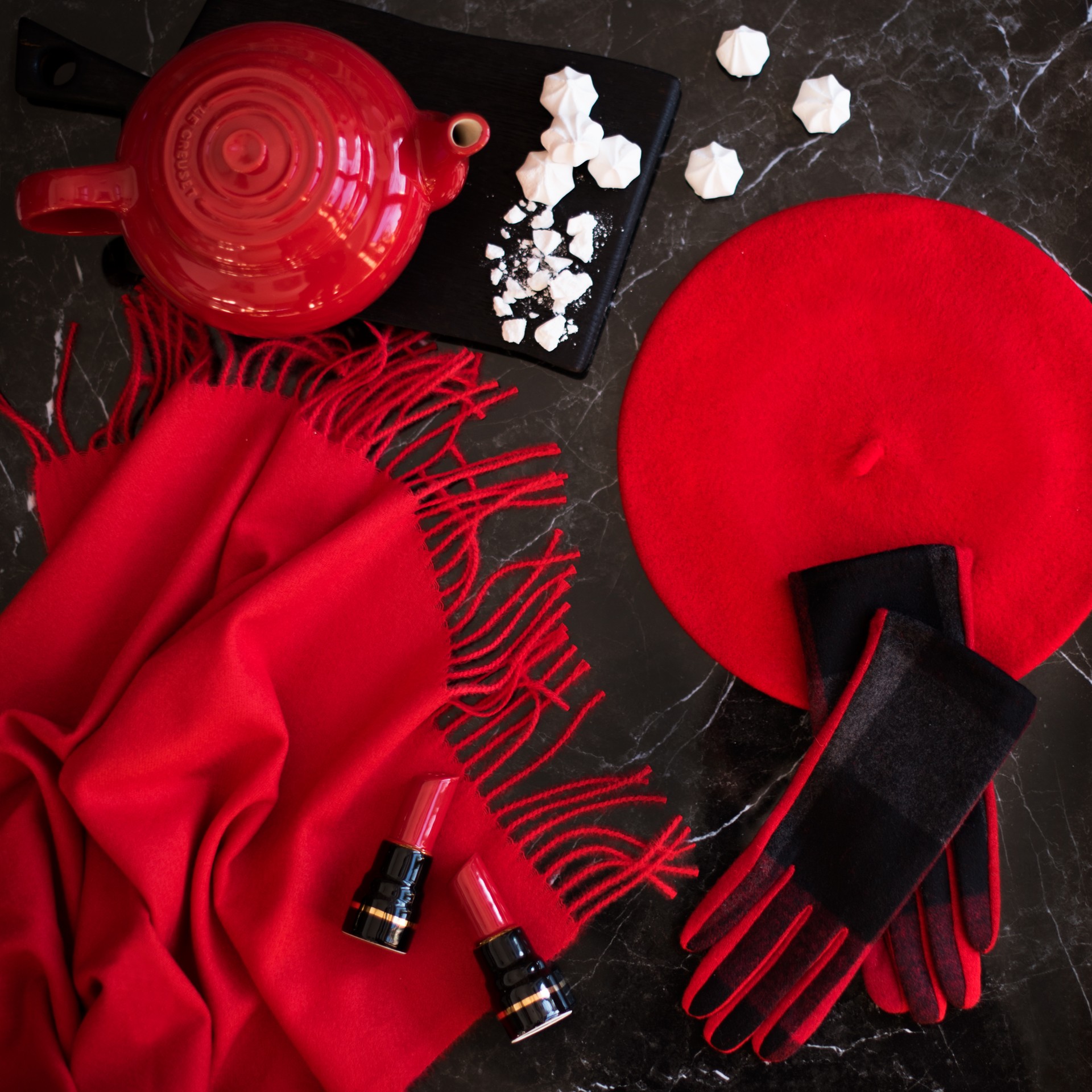 NOVÝ! Zimní šál Art of Polo červený