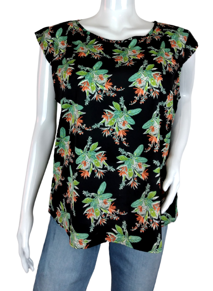 Halenka PEACOCKS - 44-46, UK - 18