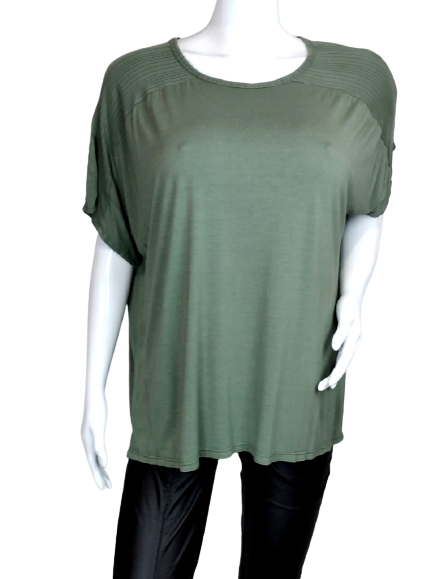 NOVÉ! Triko MADE IN ITALY - 46-50