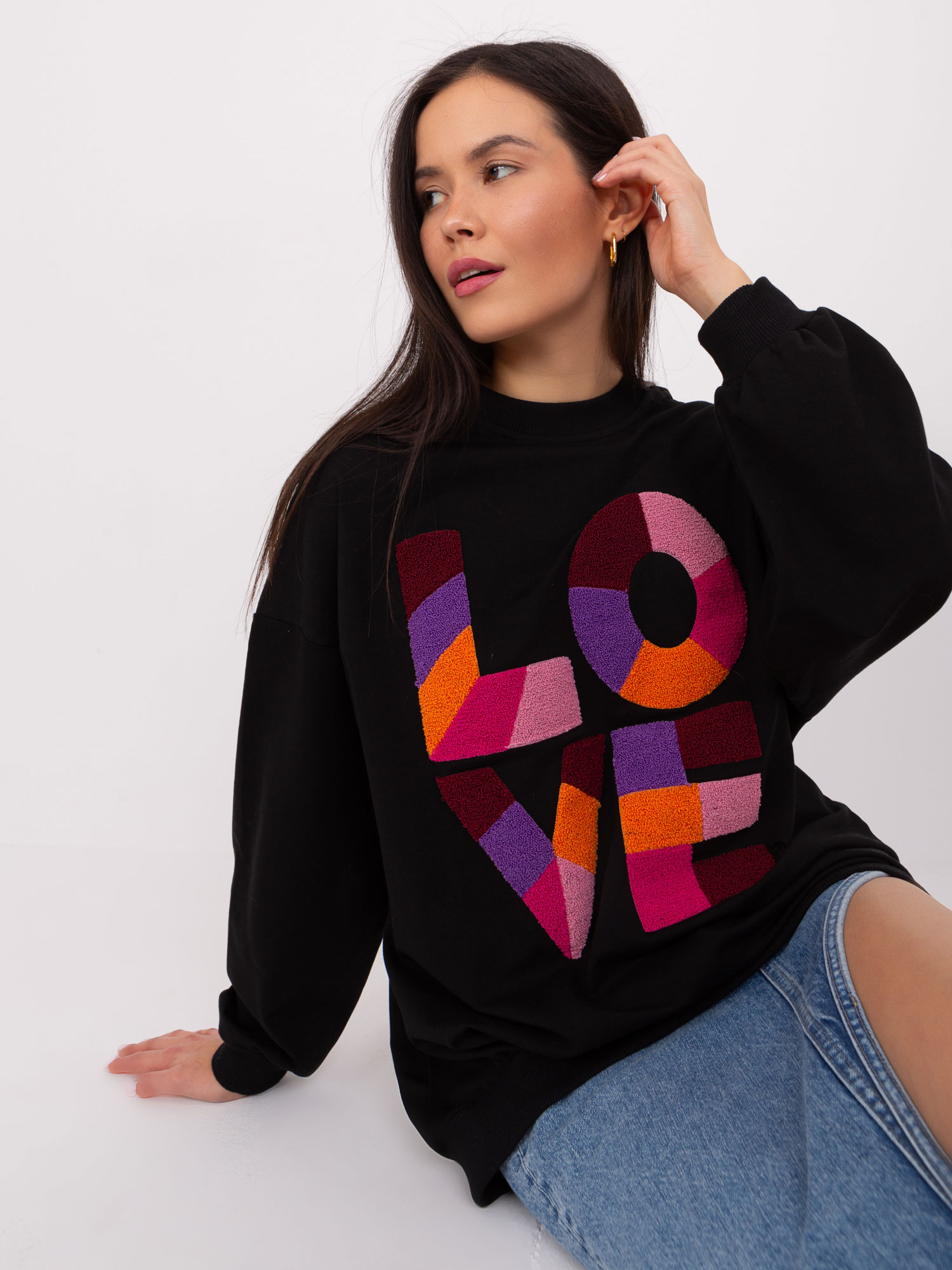 NOVÁ! Mikina černá s nášivkami FANCY - 42-46