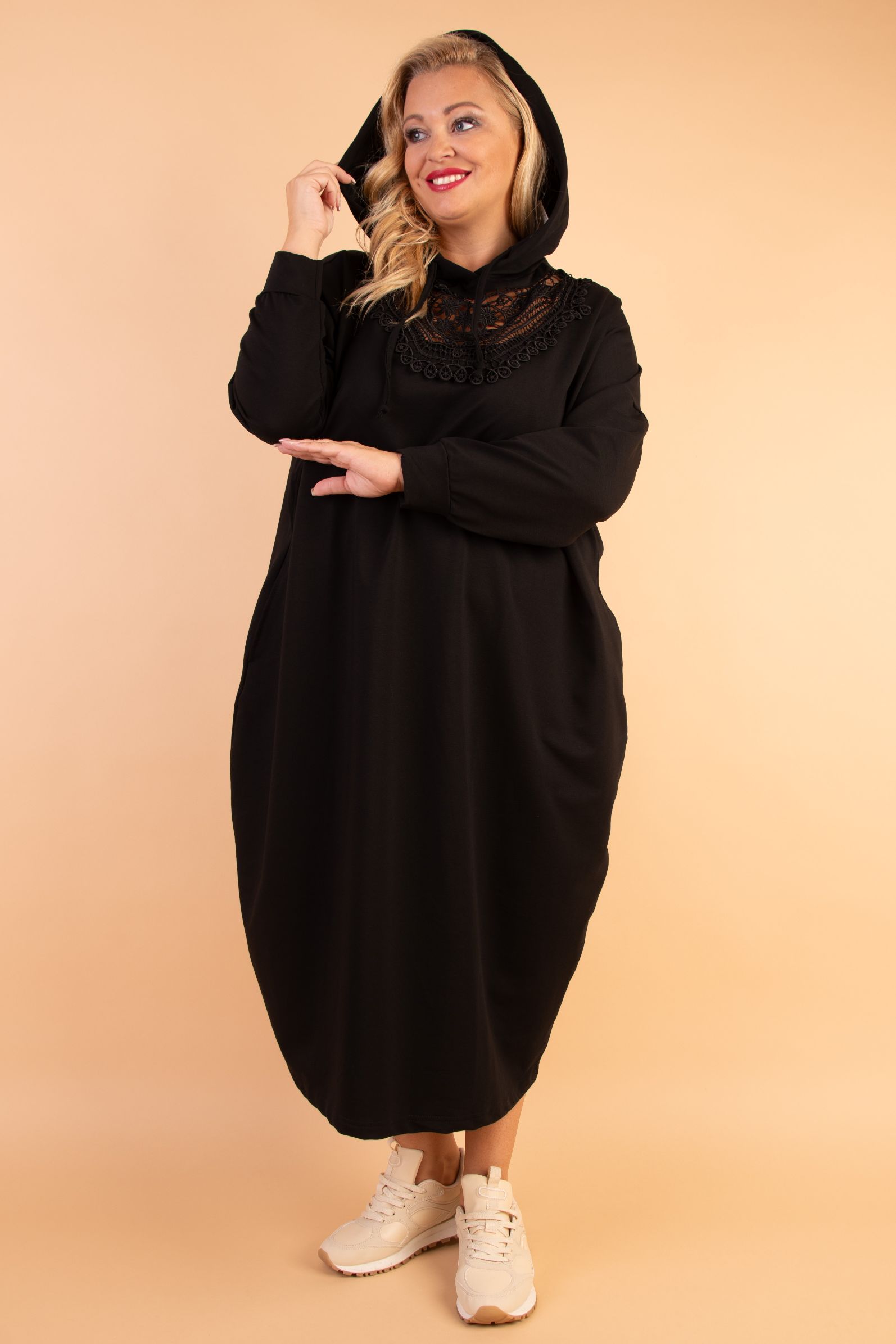 NOVÉ! Černé mikinové šaty WOMANARY - Jedna velikost