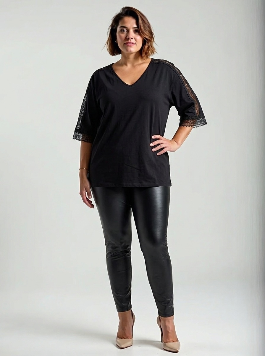 NOVÁ! Bavlněná černá halenka s krajkou na rukavech - Jedna velikost