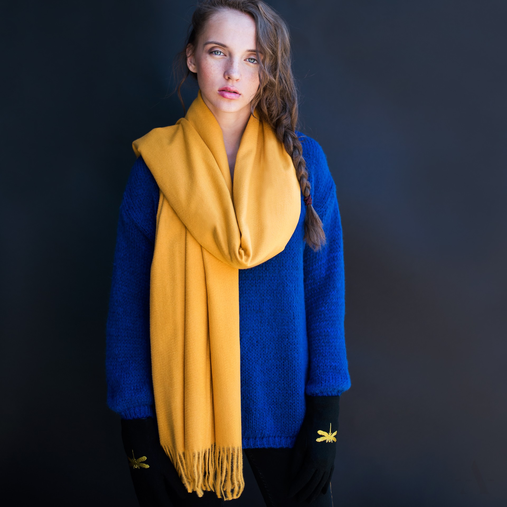 NOVÝ! Zimní šál Art of Polo červený