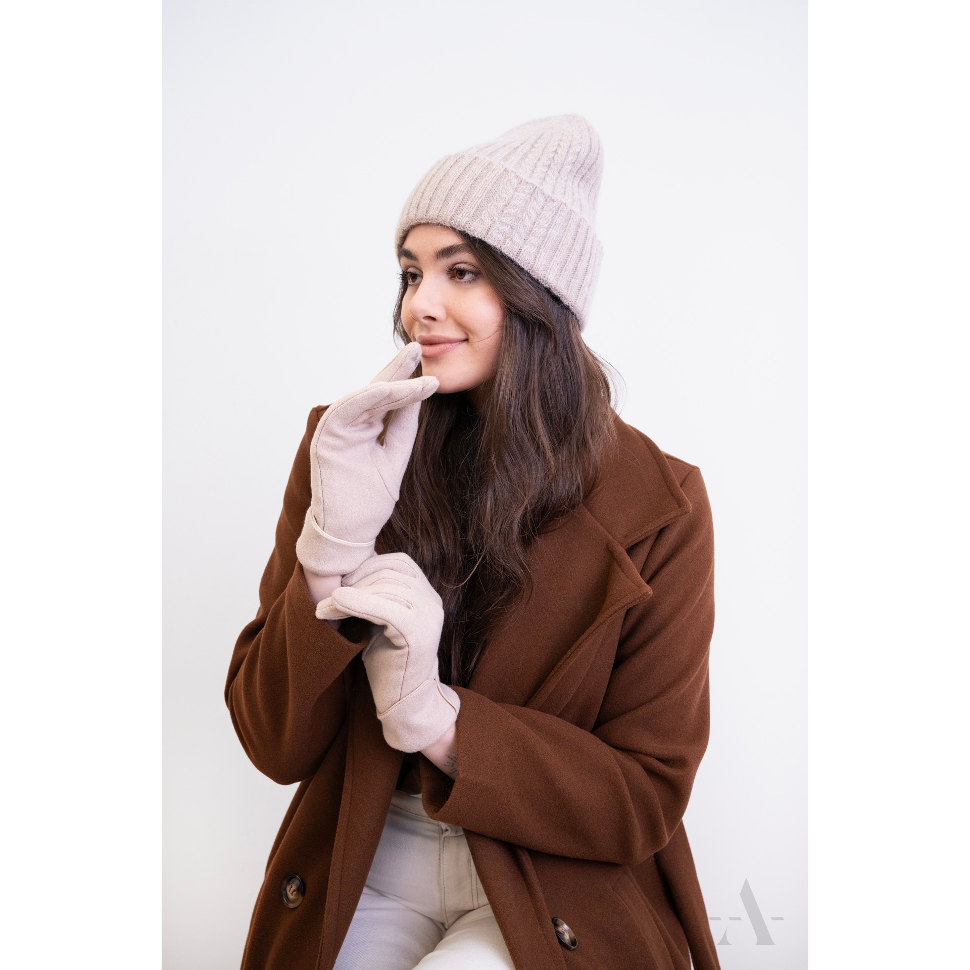 NOVÁ! Teplá béžová čepice Art of Polo