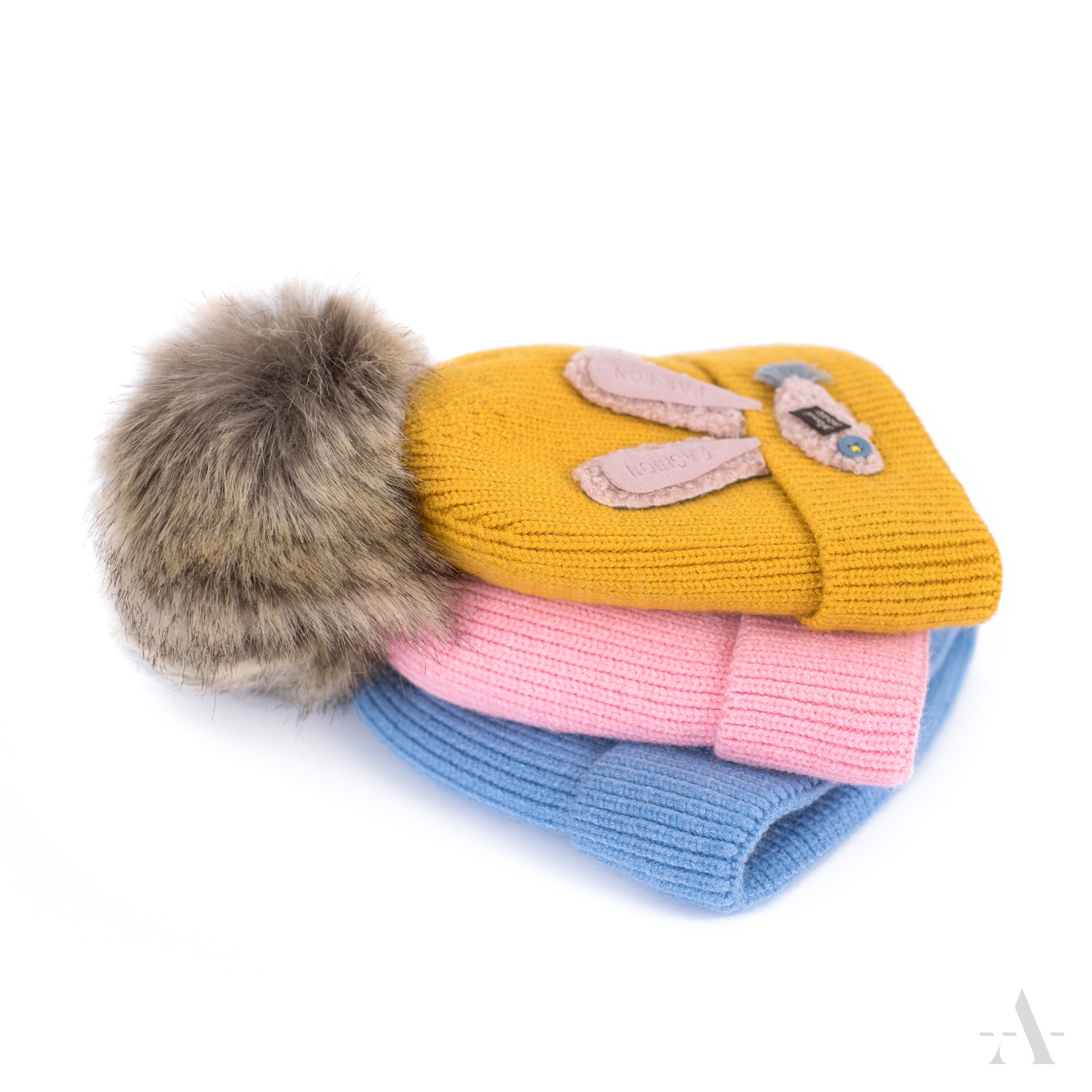 NOVÁ! Dětská zateplená čepice ART of POLO