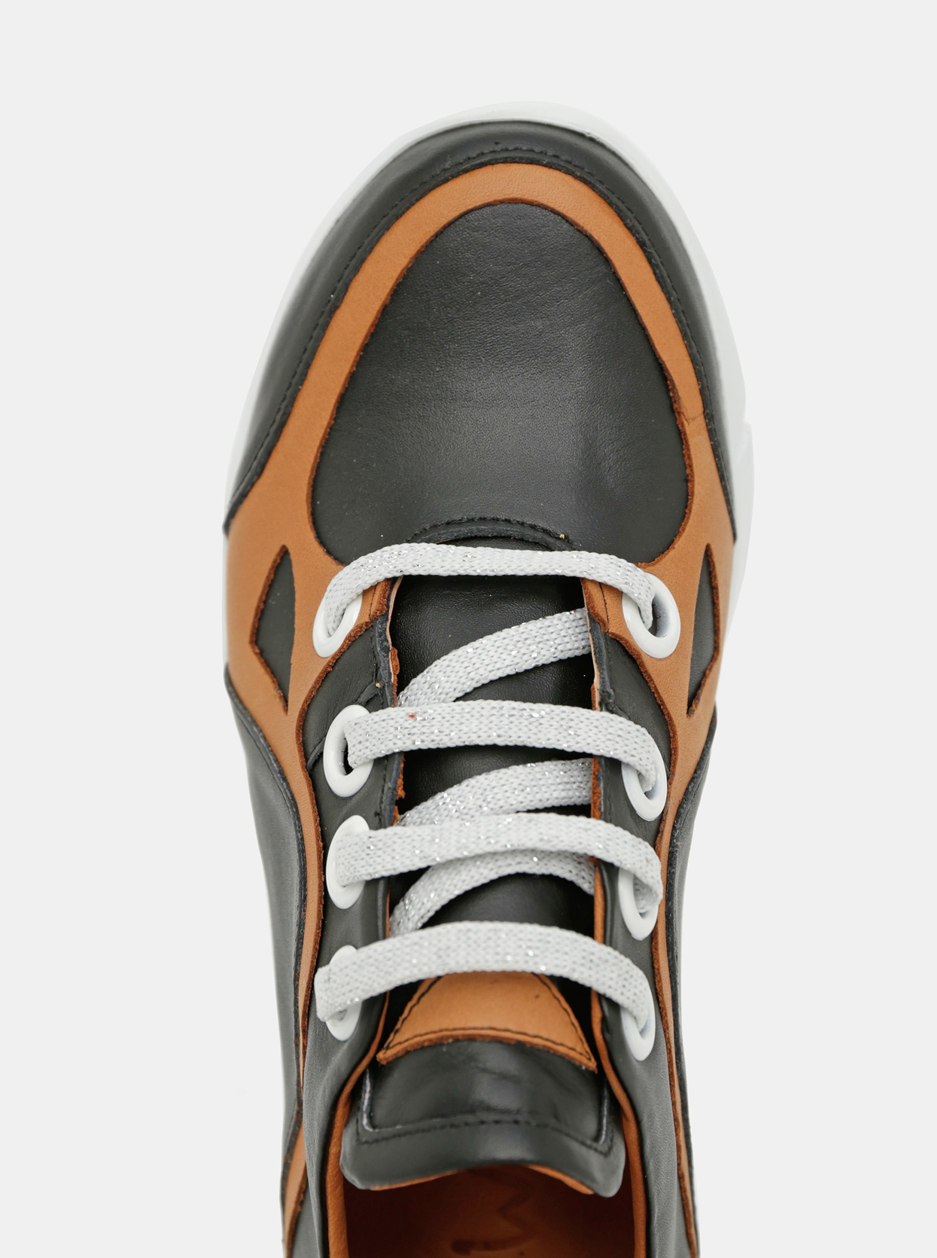 NOVÉ! Kožené tenisky WILD Vel. 40