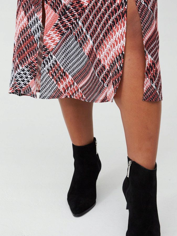 NOVÁ! Sukně V BY VERY - 54, UK - 26