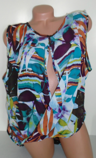 Halenka  - 38, UK - 12