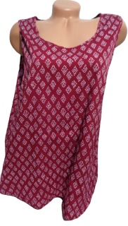 Halenka - 46, UK - 18