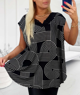 NOVÁ! Černá halenka s krajkou v dekoltu - Jedna velikost